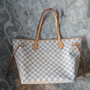 Checkered Azur MM Tote Bag with Tan Accents